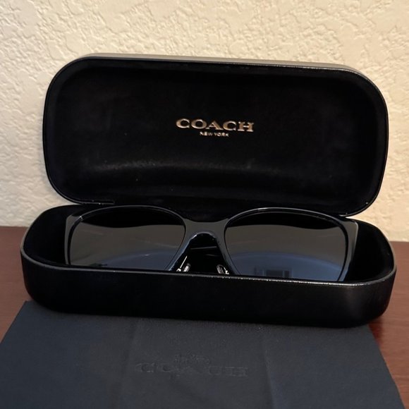 Coach 50028G Black Sunglasses & Case - Picture 3 of 9